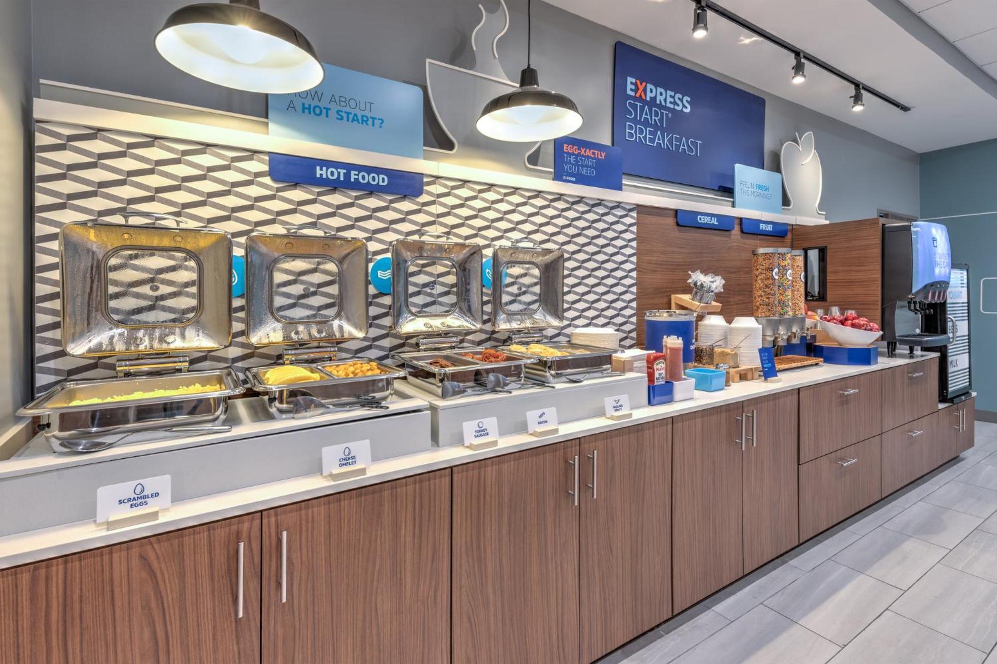 Holiday Inn Express & Suites Austin Airport East By Ihg 外观 照片