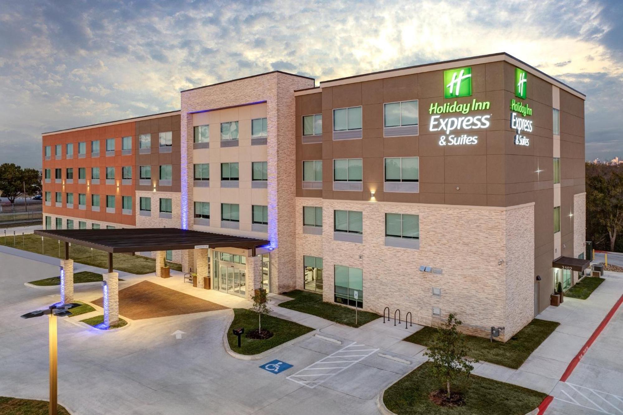 Holiday Inn Express & Suites Austin Airport East By Ihg 外观 照片